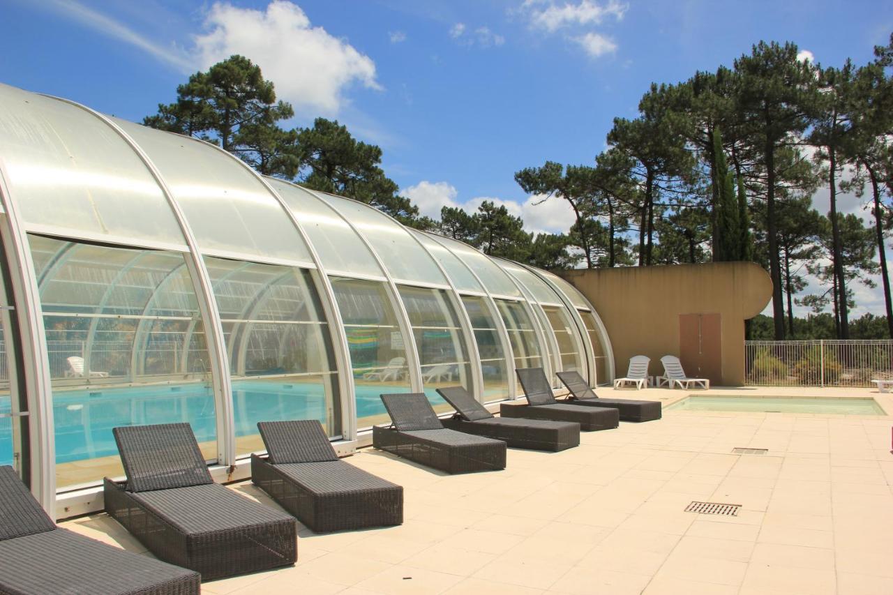 Village Vacances Les Dunes - Domaine De Bombannes 卡尔康 外观 照片